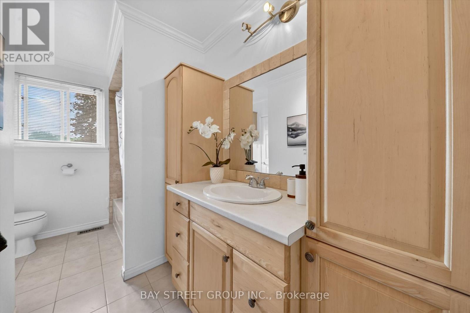 95 Tineta Crescent, Toronto, Ontario  M1S 2Y5 - Photo 19 - E13703000