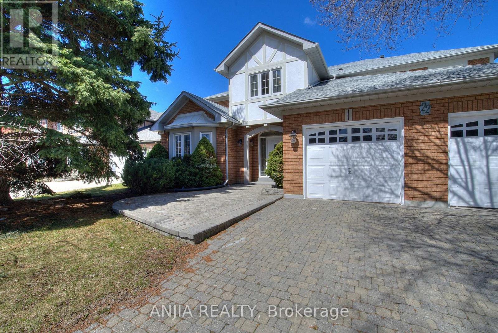 22 Chiltern Hill, Richmond Hill, Ontario  L4B 3B8 - Photo 19 - N13702974