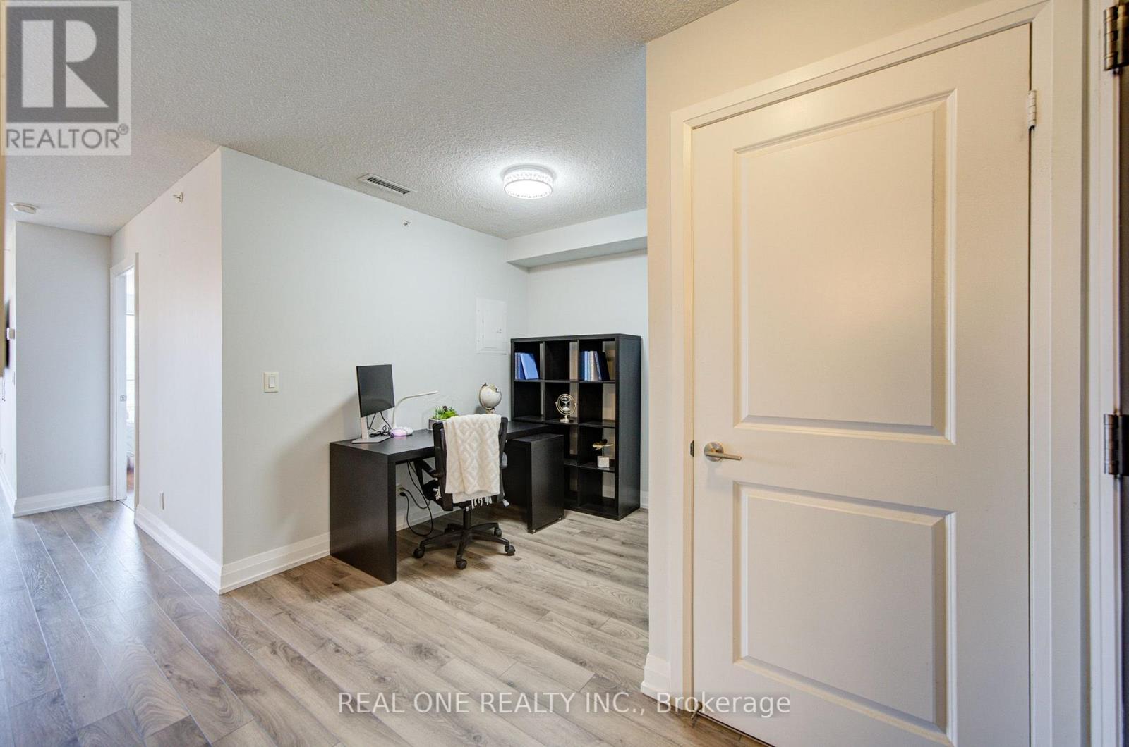 707 - 372 Highway 7 E Way, Richmond Hill, Ontario  L4B 0C6 - Photo 5 - N13702984