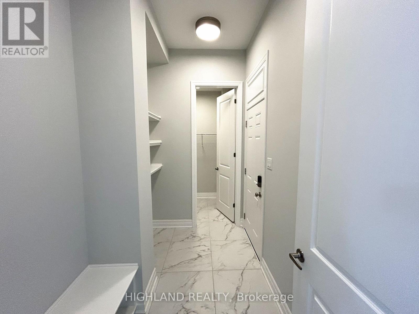 1162 Maverick Way, Oakville, Ontario  L6H 8A9 - Photo 5 - W13703002