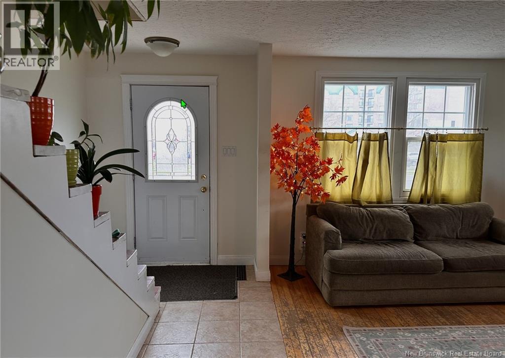230 Woodstock Road, Fredericton, New Brunswick  E3B 2H7 - Photo 8 - NB138638