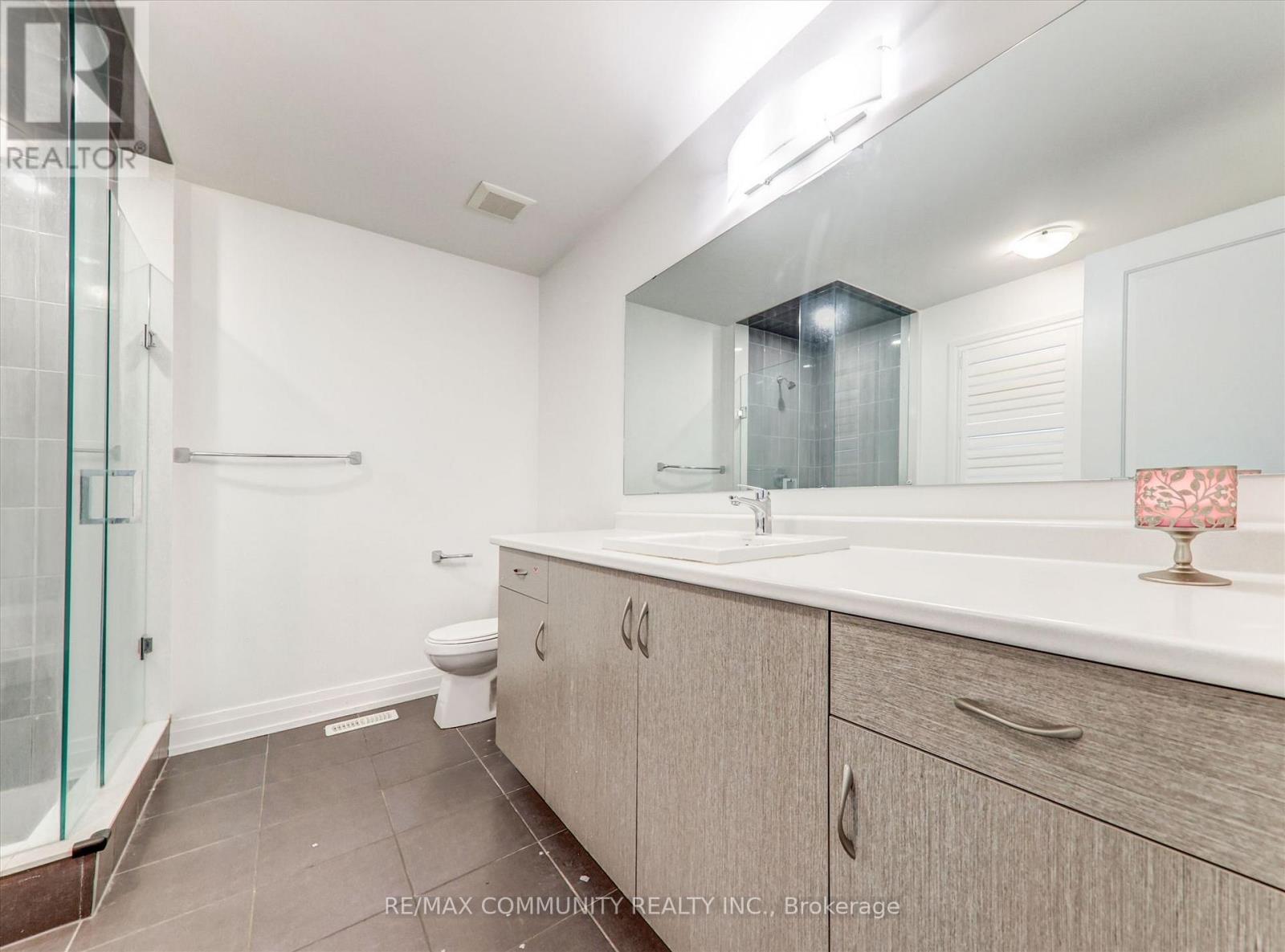 14 Audubon Street, Whitby, Ontario  L1P 0C4 - Photo 21 - E13702996