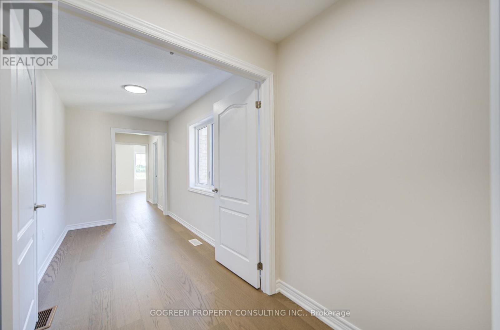 5 Applegate Drive, East Gwillimbury, Ontario  L9N 0R2 - Photo 33 - N13702570