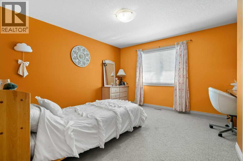 40 Sienna Park Crescent SW, Calgary, Alberta  T3H 5K7 - Photo 29 - A2336258