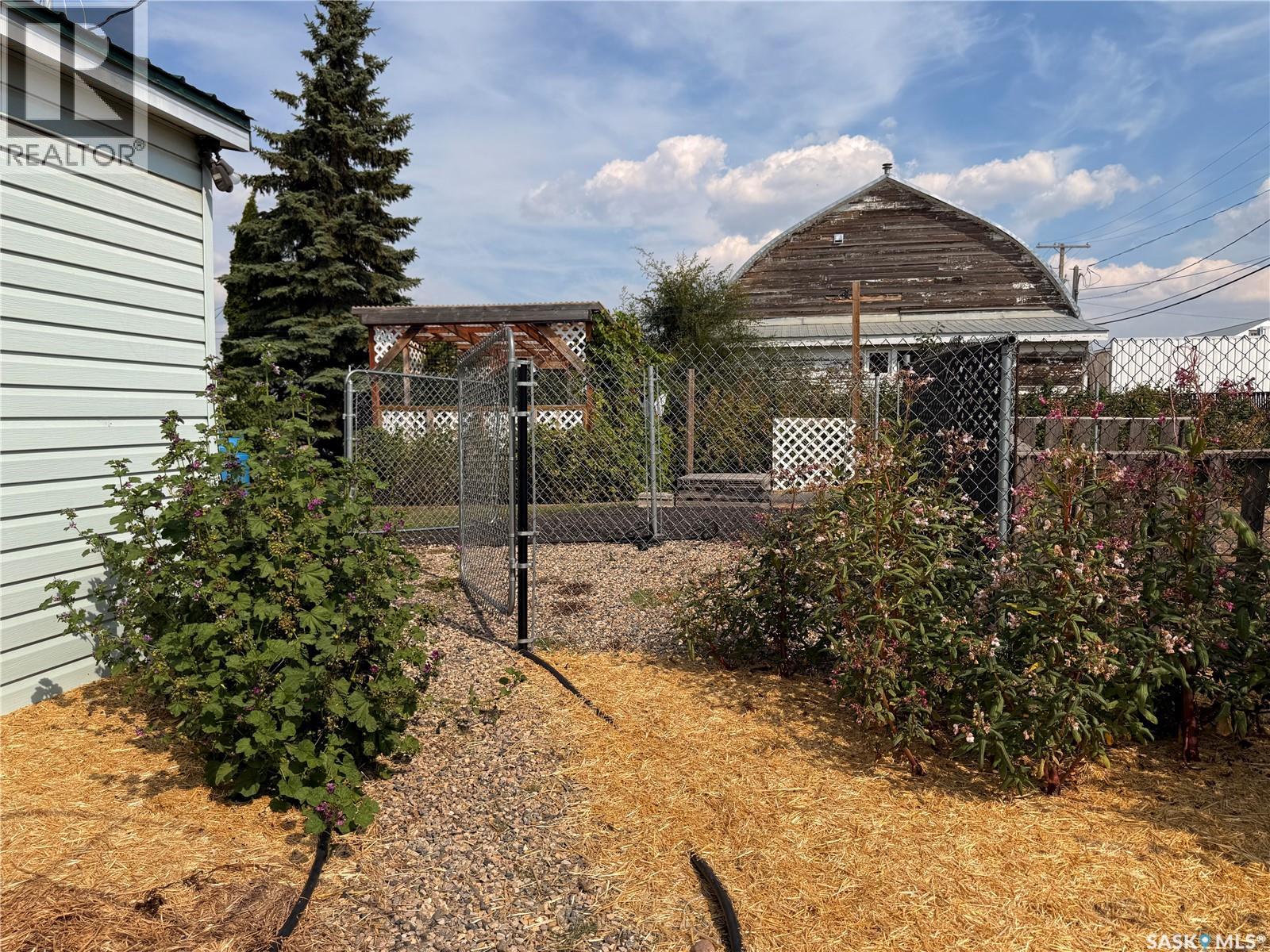 309 Railway Avenue W, Outlook, Saskatchewan  S0L 2N0 - Photo 24 - SK046300