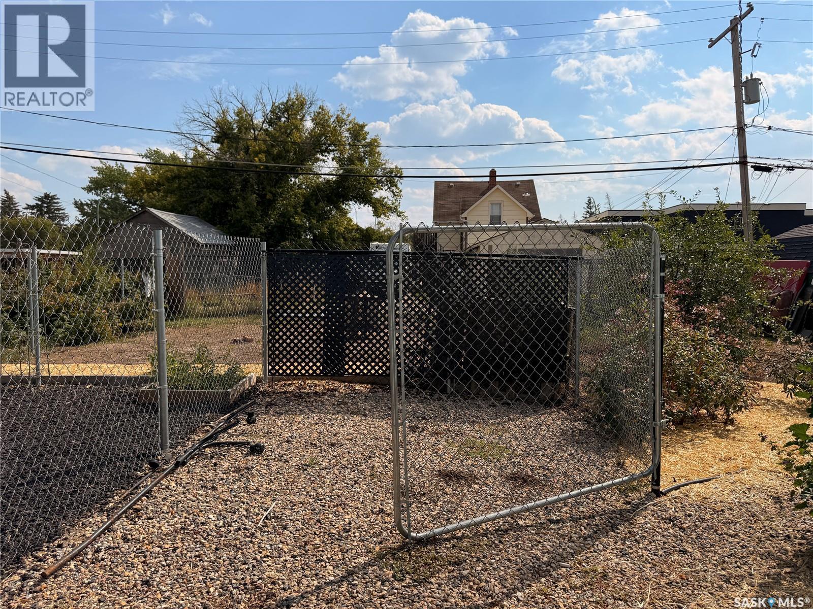 309 Railway Avenue W, Outlook, Saskatchewan  S0L 2N0 - Photo 25 - SK046300