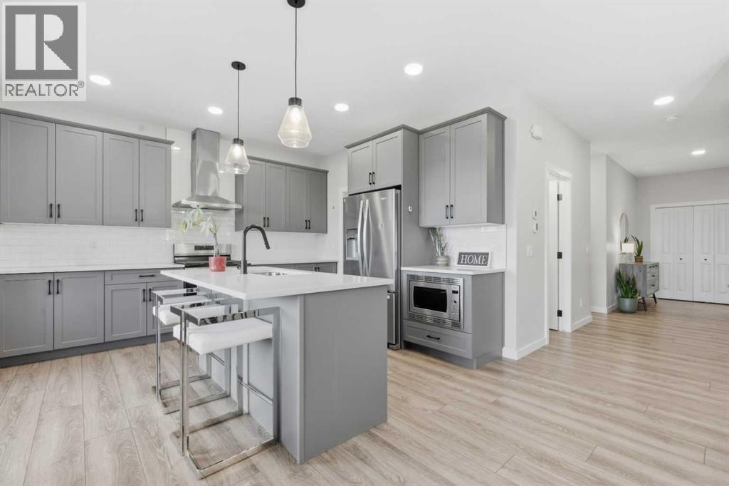 34 Belvedere Green SE, Calgary, Alberta  T2A 7M5 - Photo 9 - A2330402