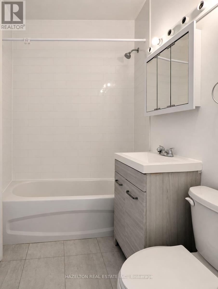 707 - 57 Parkwoods Village Drive, Toronto, Ontario  M3A 2X3 - Photo 7 - C13458074