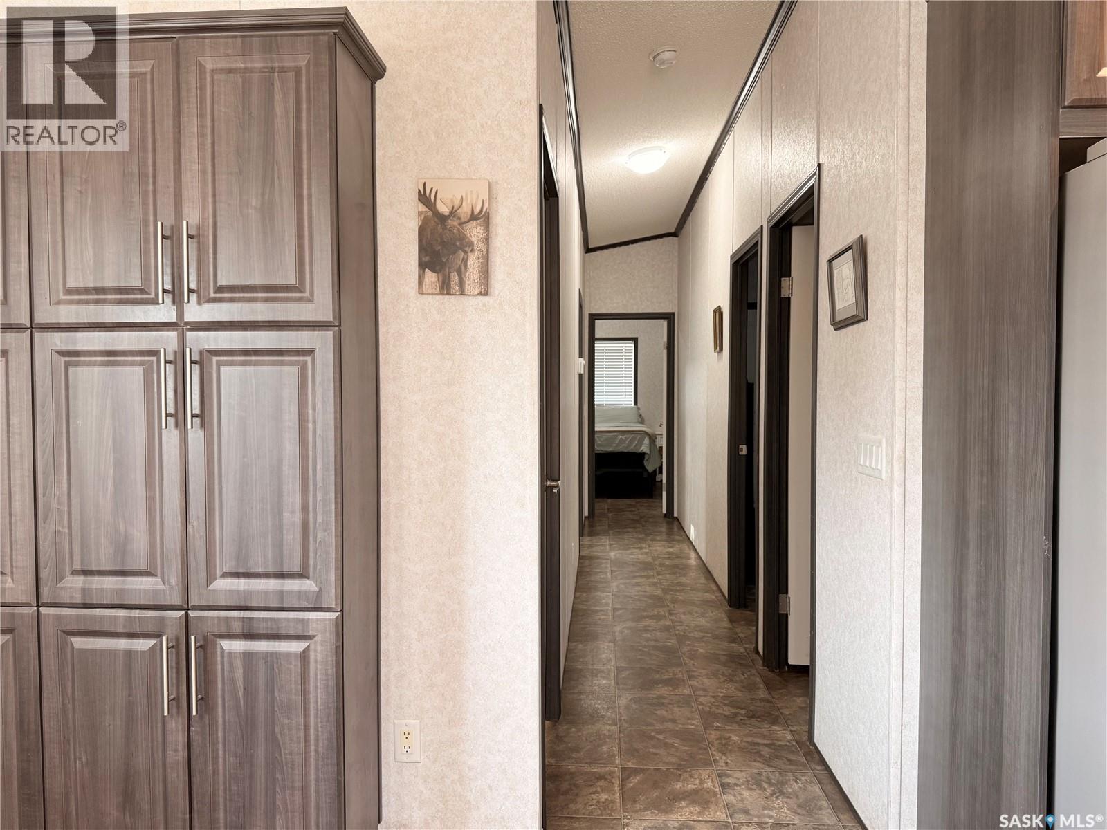 702 Prairie Avenue, Outlook, Saskatchewan  S0L 2N0 - Photo 13 - SK046299