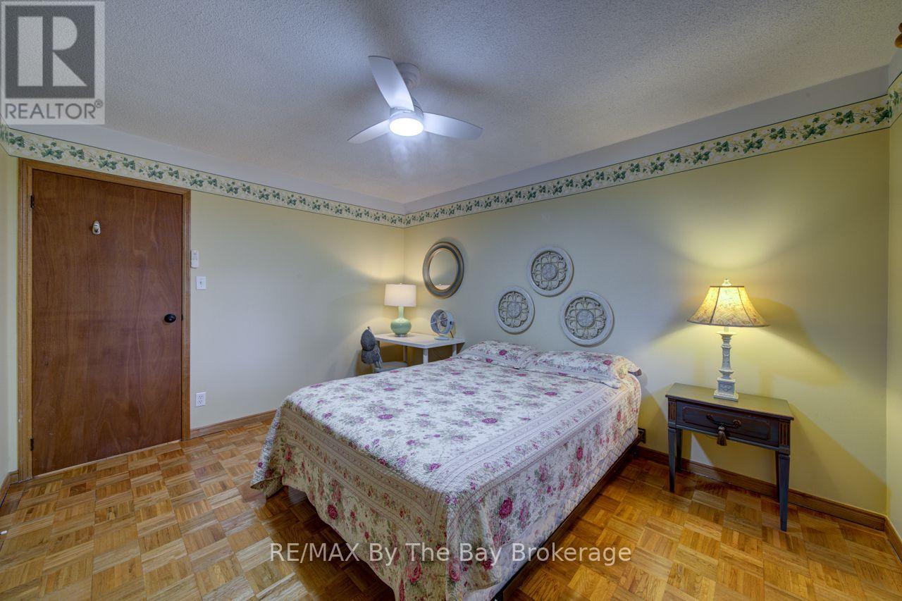 47 Birchwood Trail, Wasaga Beach, Ontario  L9Z 1B1 - Photo 23 - S13703010