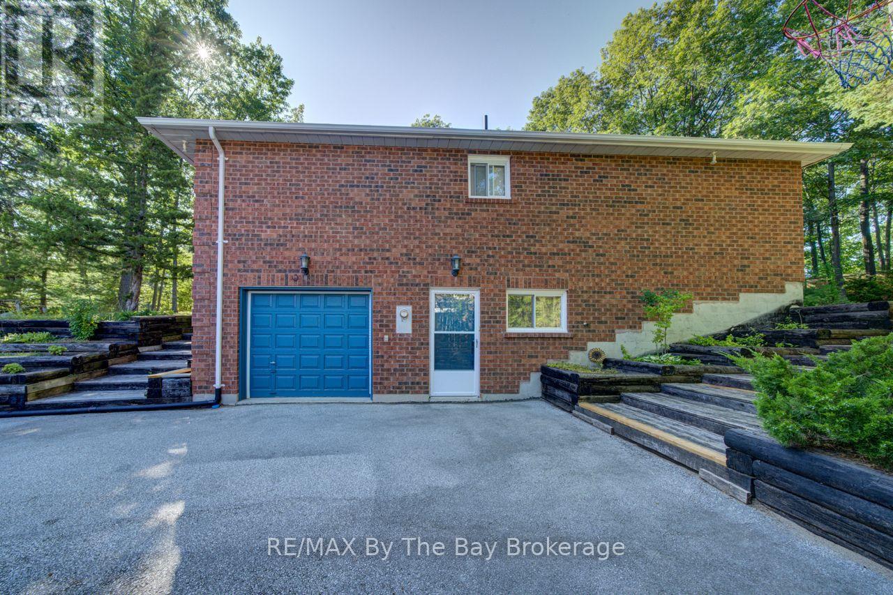 47 Birchwood Trail, Wasaga Beach, Ontario  L9Z 1B1 - Photo 43 - S13703010