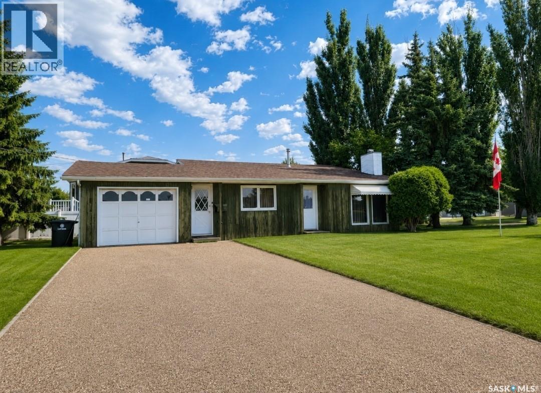509 3rd Street E, Wilkie, Saskatchewan  S0K 4W0 - Photo 1 - SK046329