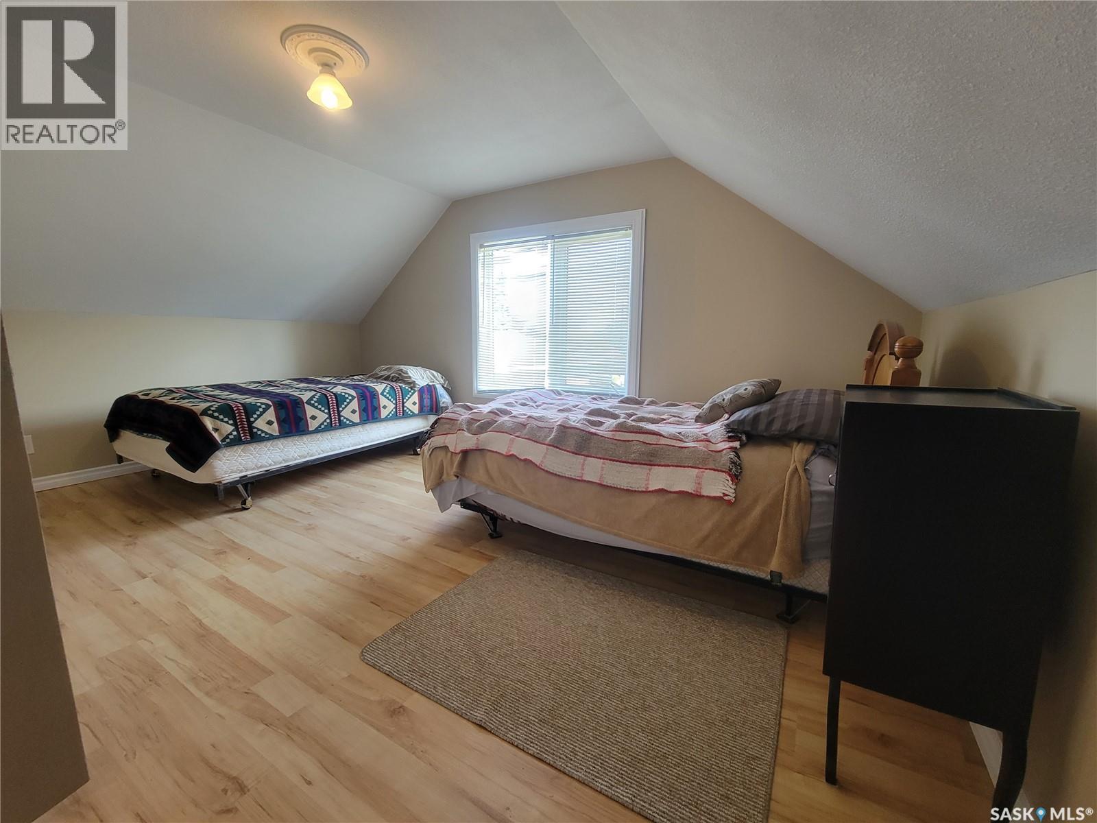 118 2nd Street W, St. Walburg, Saskatchewan  S0M 2T0 - Photo 14 - SK046282