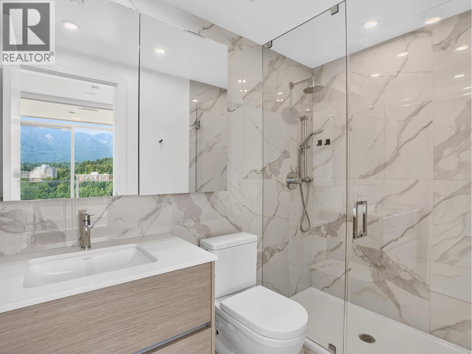 1802 200 Klahanie Court, West Vancouver, British Columbia  V6Z 2P8 - Photo 16 - R3150390