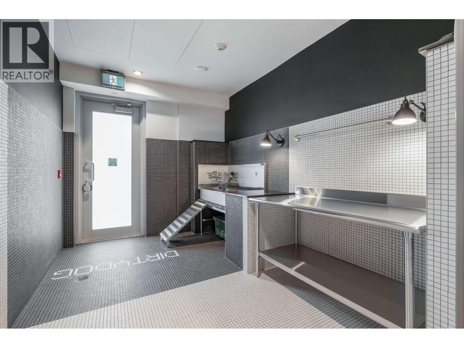 1802 200 Klahanie Court, West Vancouver, British Columbia  V6Z 2P8 - Photo 26 - R3150390