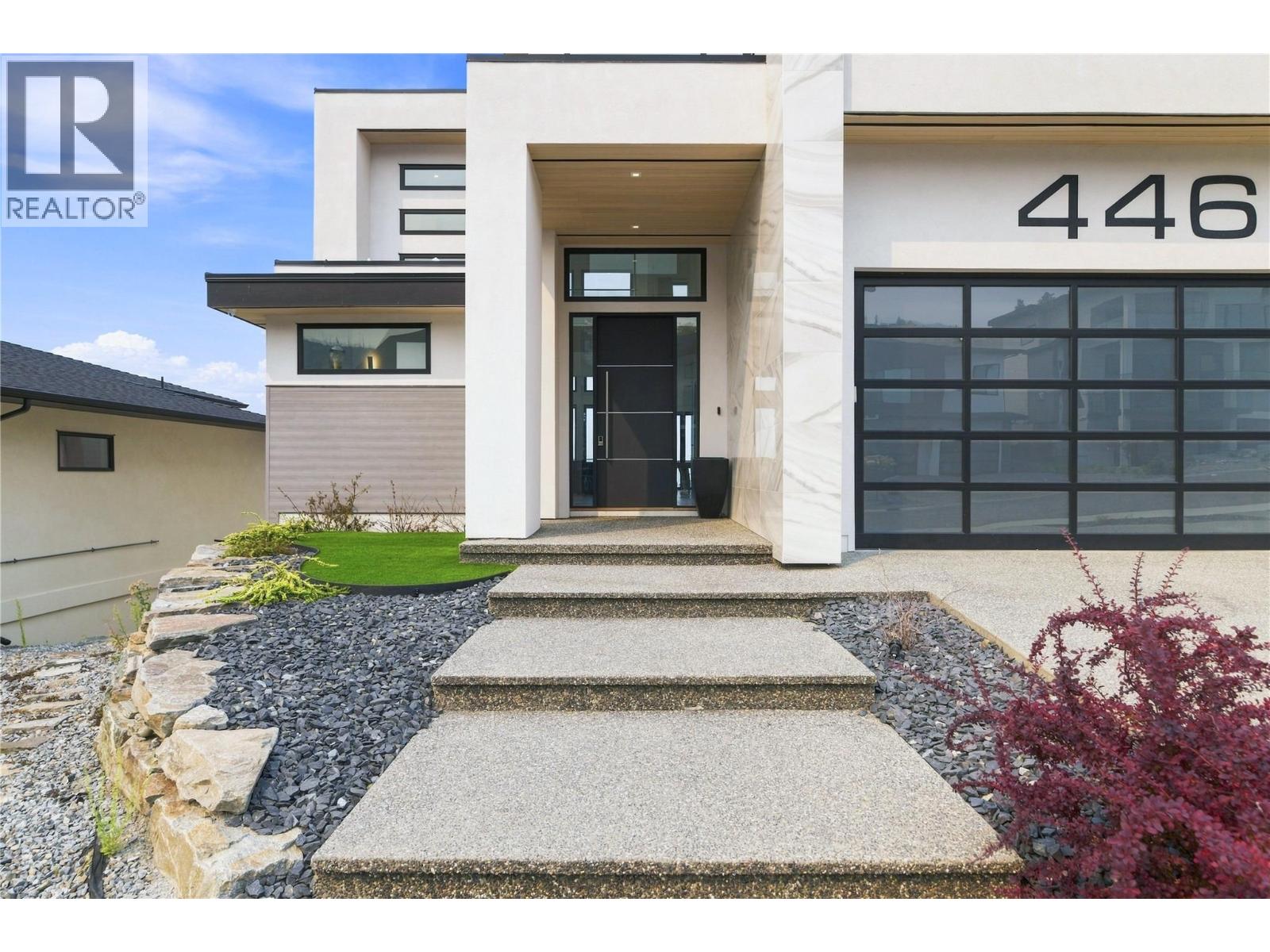 446 Redtail Court, Kelowna, British Columbia  V1W 0B1 - Photo 9 - 10398385