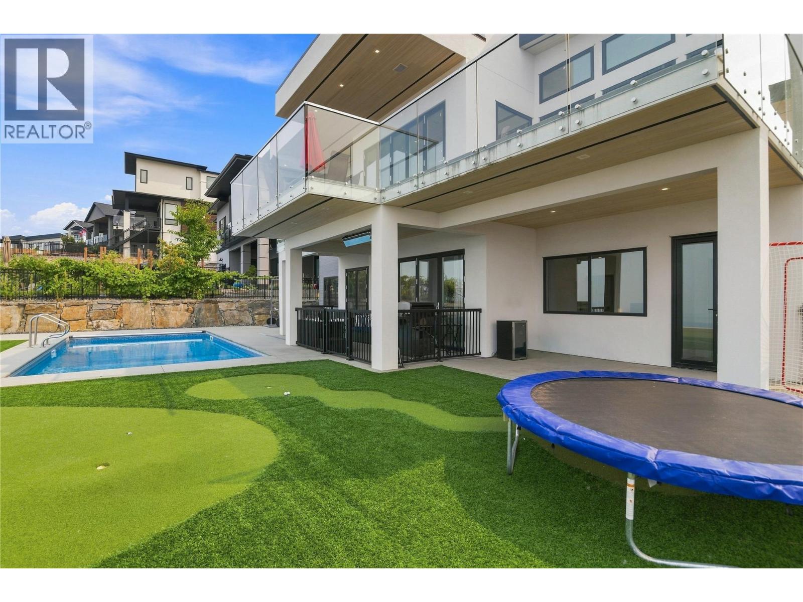 446 Redtail Court, Kelowna, British Columbia  V1W 0B1 - Photo 6 - 10398385
