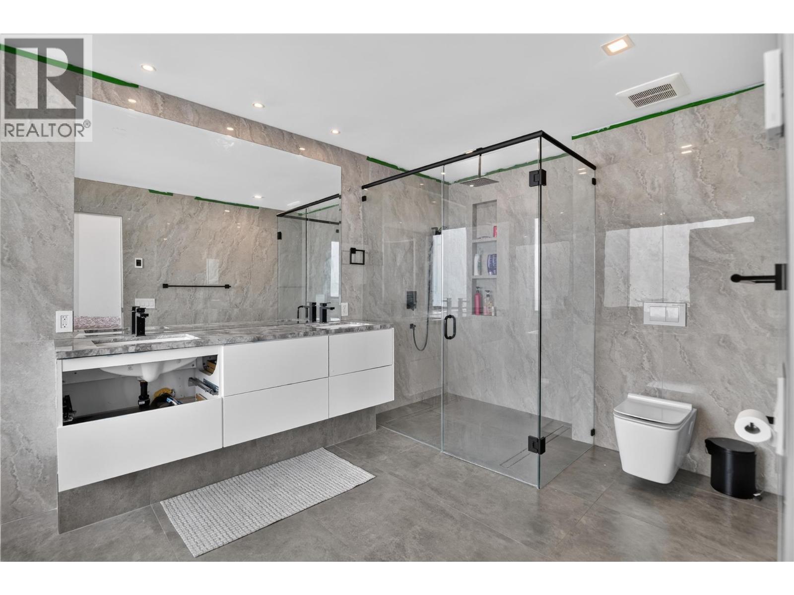 446 Redtail Court, Kelowna, British Columbia  V1W 0B1 - Photo 37 - 10398385