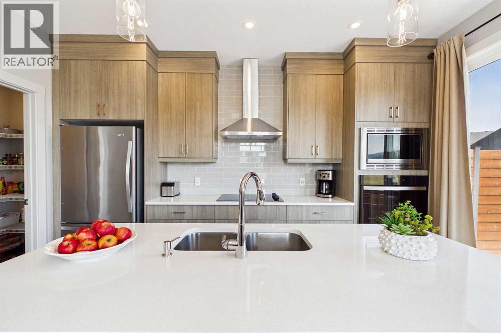 182 Rowley Gate NW, Calgary, Alberta  T3L 0H7 - Photo 14 - A2338450