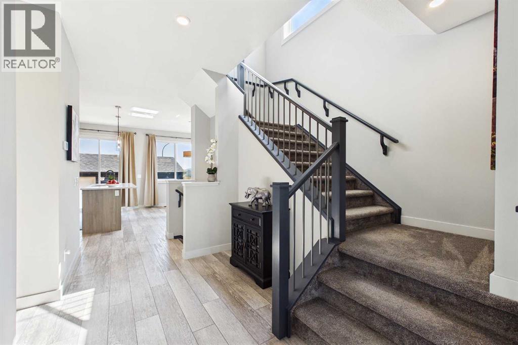182 Rowley Gate NW, Calgary, Alberta  T3L 0H7 - Photo 17 - A2338450