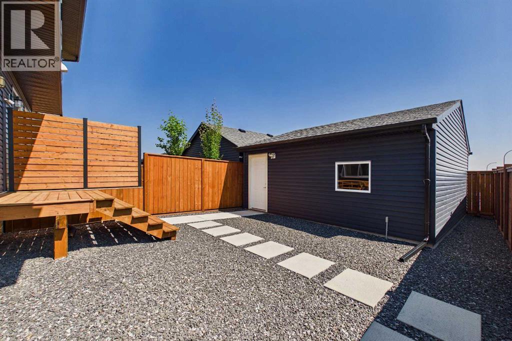 182 Rowley Gate NW, Calgary, Alberta  T3L 0H7 - Photo 37 - A2338450