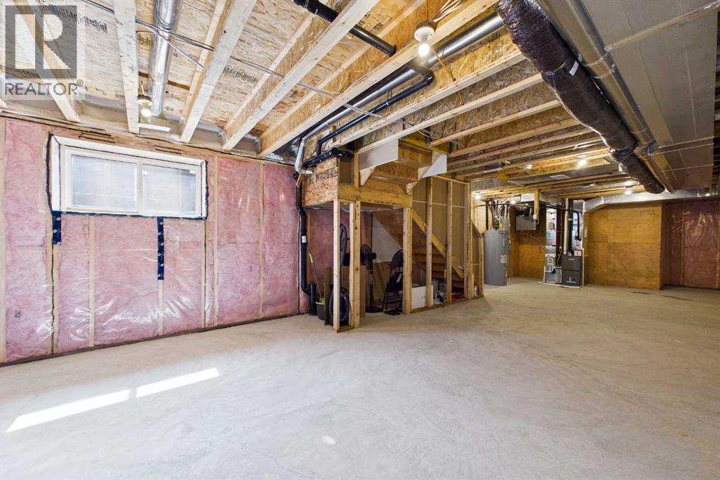 182 Rowley Gate NW, Calgary, Alberta  T3L 0H7 - Photo 33 - A2338450