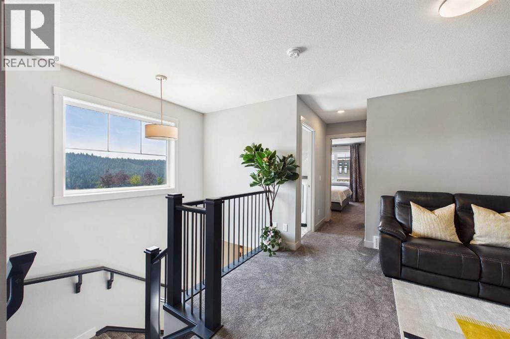 182 Rowley Gate NW, Calgary, Alberta  T3L 0H7 - Photo 18 - A2338450
