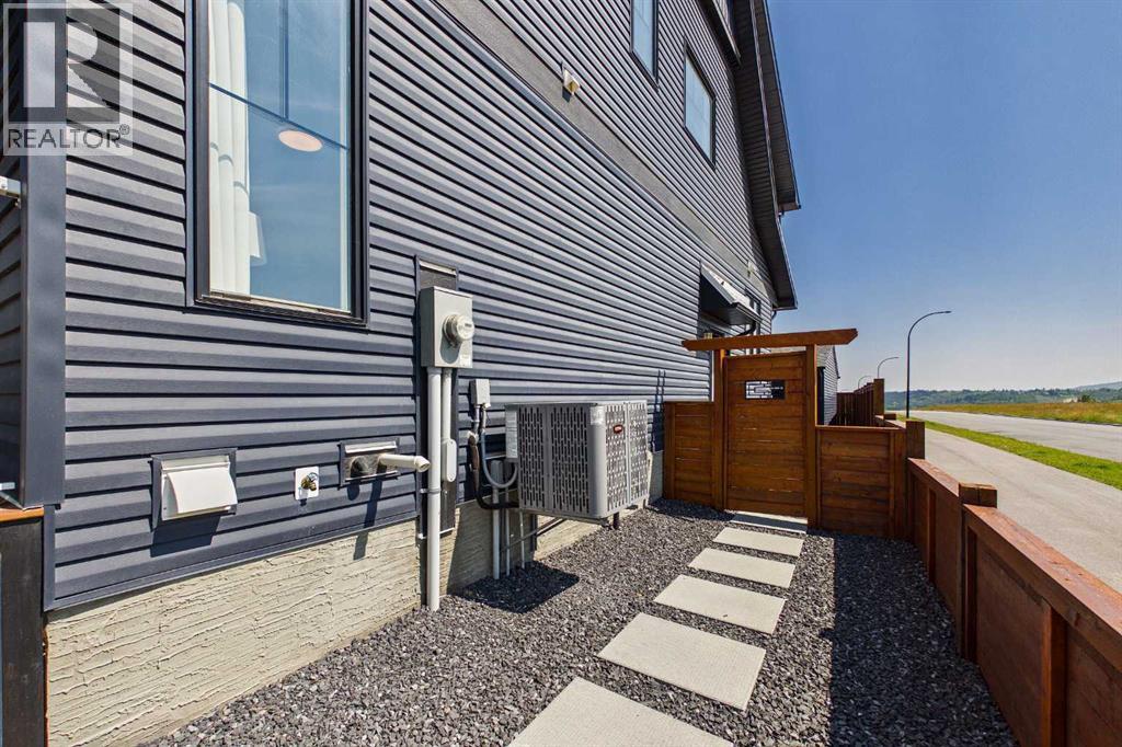 182 Rowley Gate NW, Calgary, Alberta  T3L 0H7 - Photo 36 - A2338450