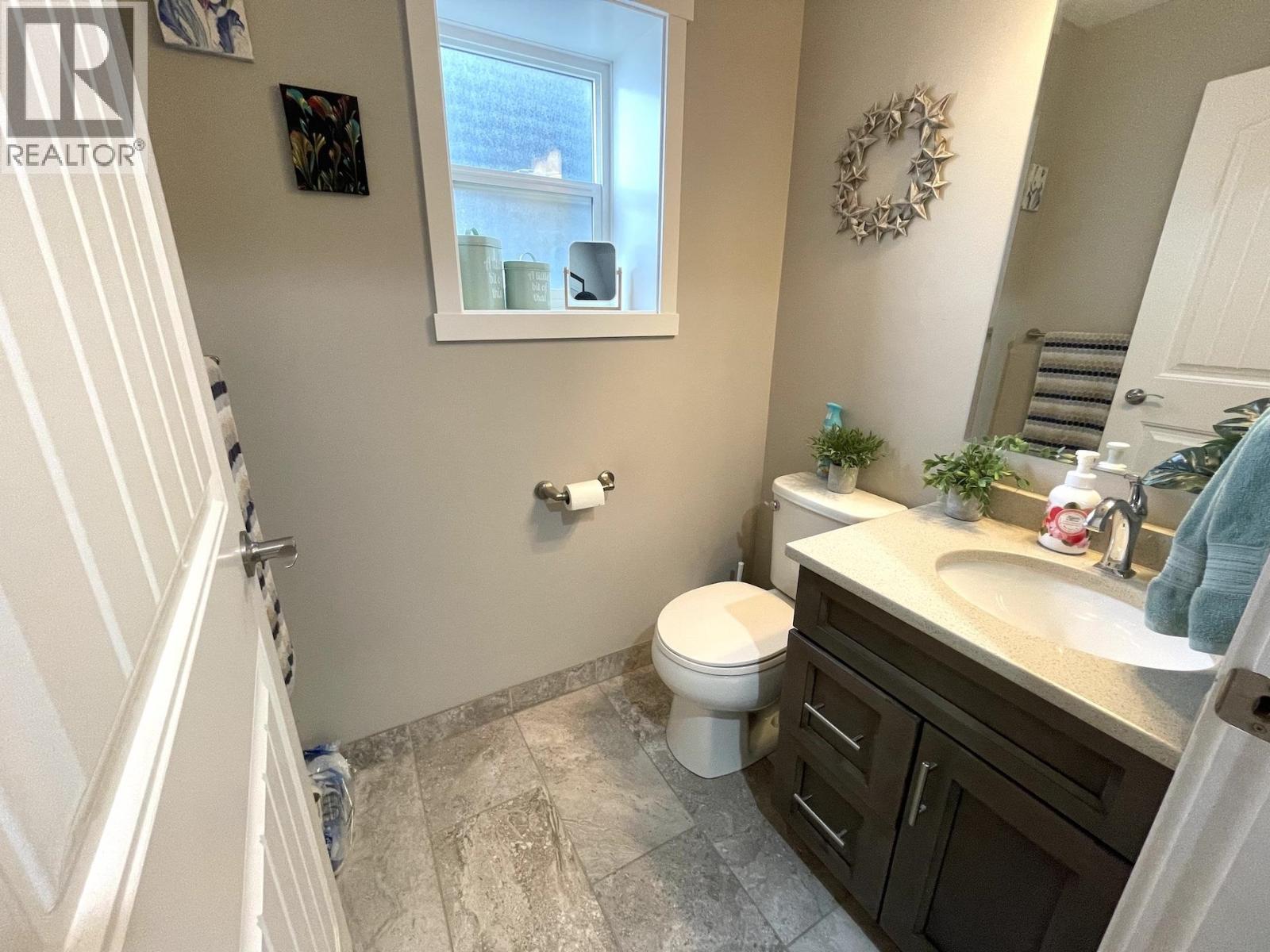 10115-10121 97 Avenue, Fort St. John, British Columbia  V1J 1N8 - Photo 8 - R3093100