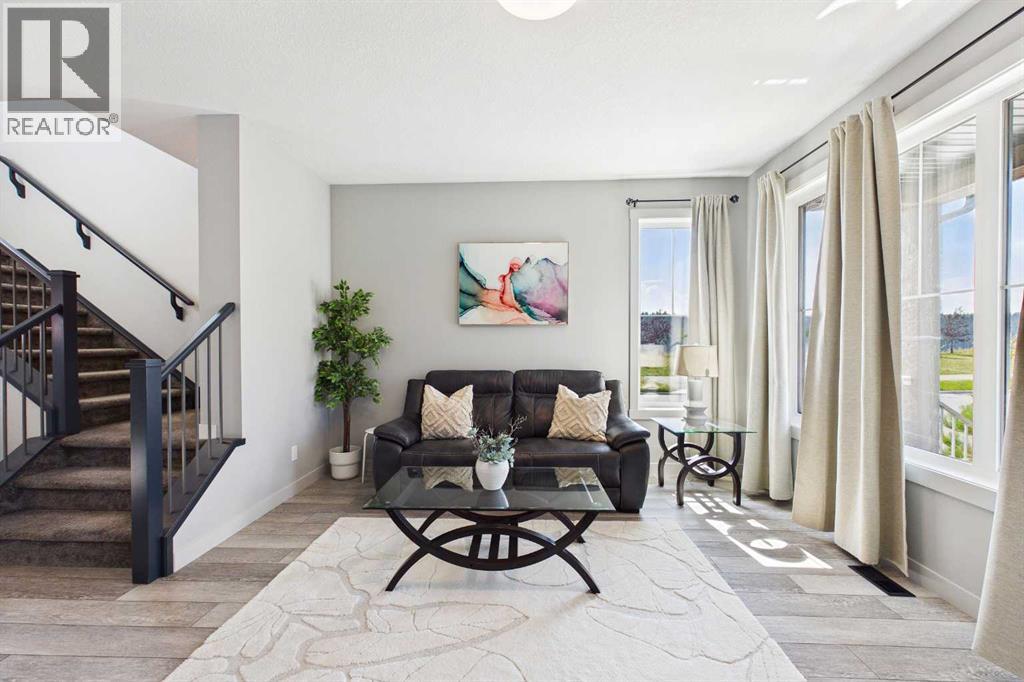 182 Rowley Gate NW, Calgary, Alberta  T3L 0H7 - Photo 6 - A2338450