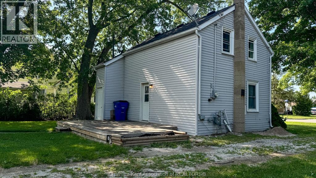 7 Centre Street West, Tilbury, Ontario  N0P 2L0 - Photo 5 - 26016444