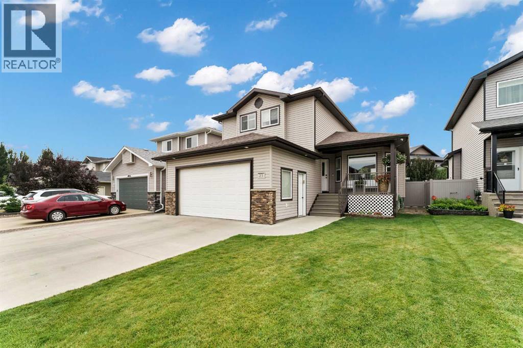 23 Somerset Place SE, Medicine Hat, Alberta  T1B 0G9 - Photo 2 - A2338599