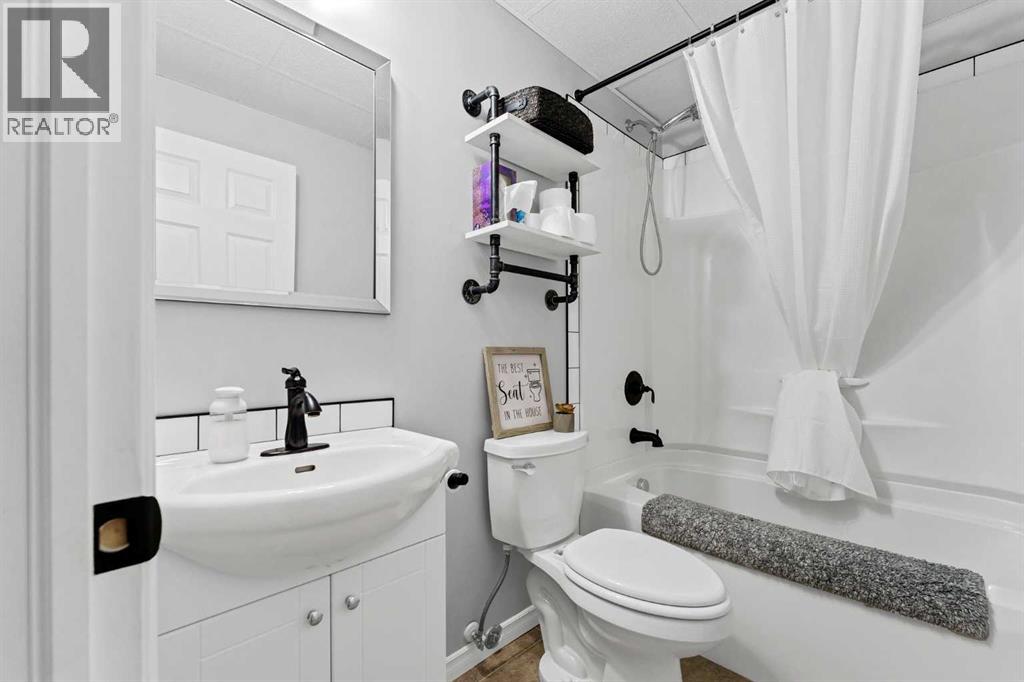 23 Somerset Place SE, Medicine Hat, Alberta  T1B 0G9 - Photo 35 - A2338599