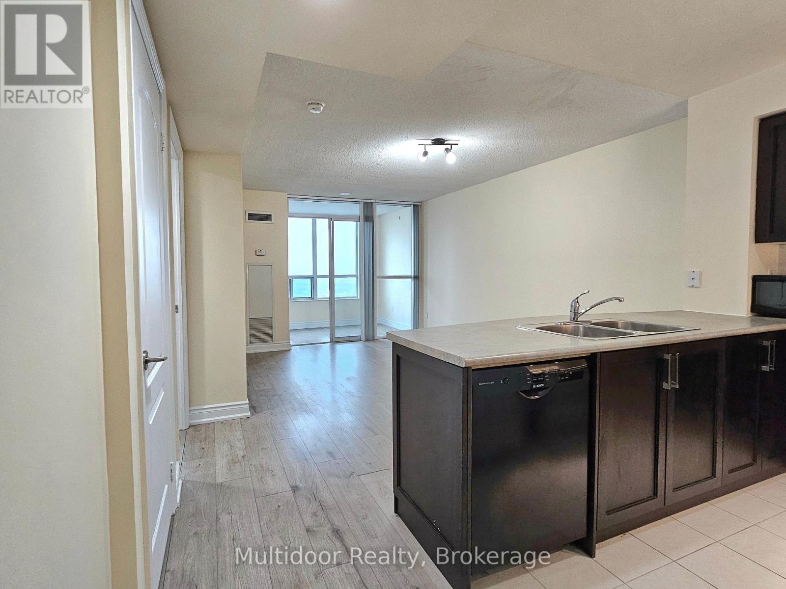 2303 - 60 Brian Harrison Way, Toronto, Ontario  M1P 5J5 - Photo 7 - E13703034