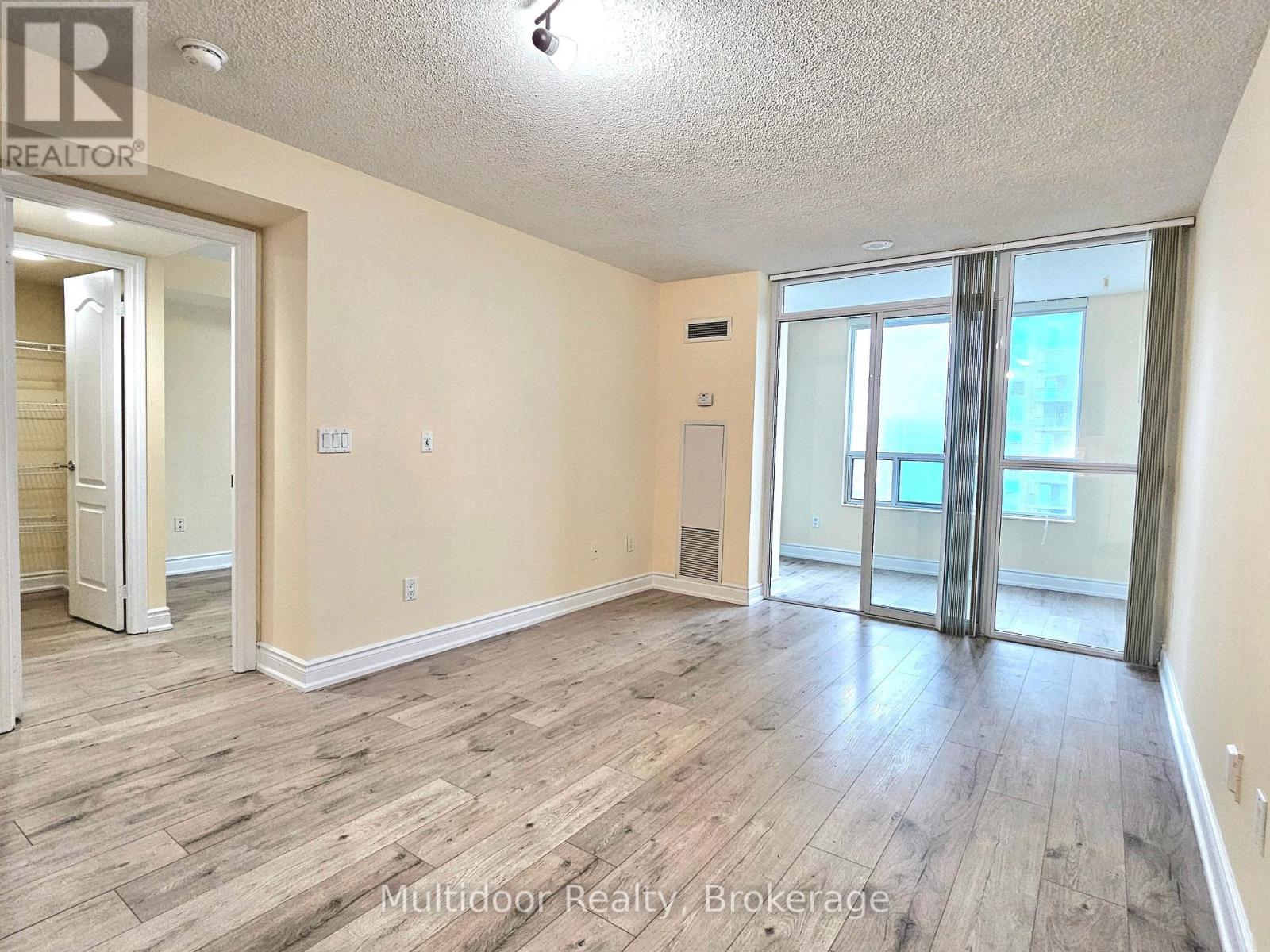 2303 - 60 Brian Harrison Way, Toronto, Ontario  M1P 5J5 - Photo 8 - E13703034