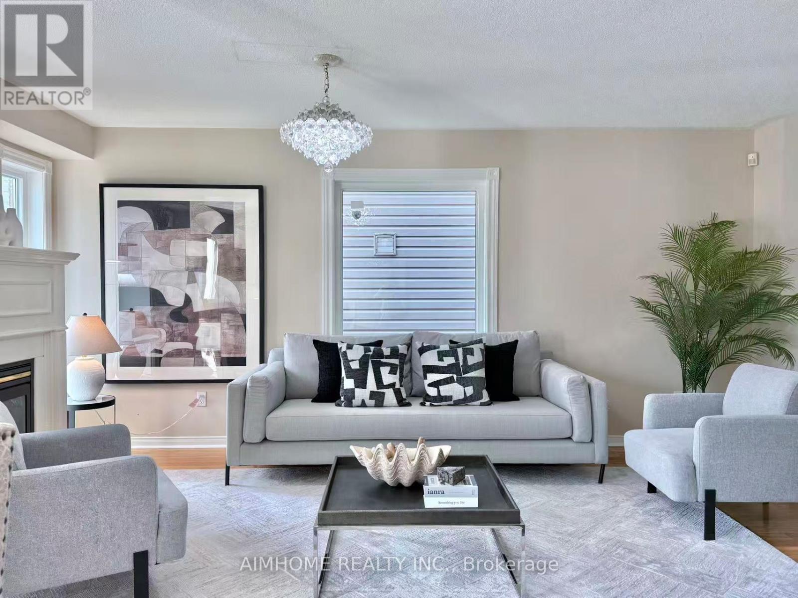 23 Bruce Creek Drive, Markham, Ontario  L6C 2V8 - Photo 7 - N13703028