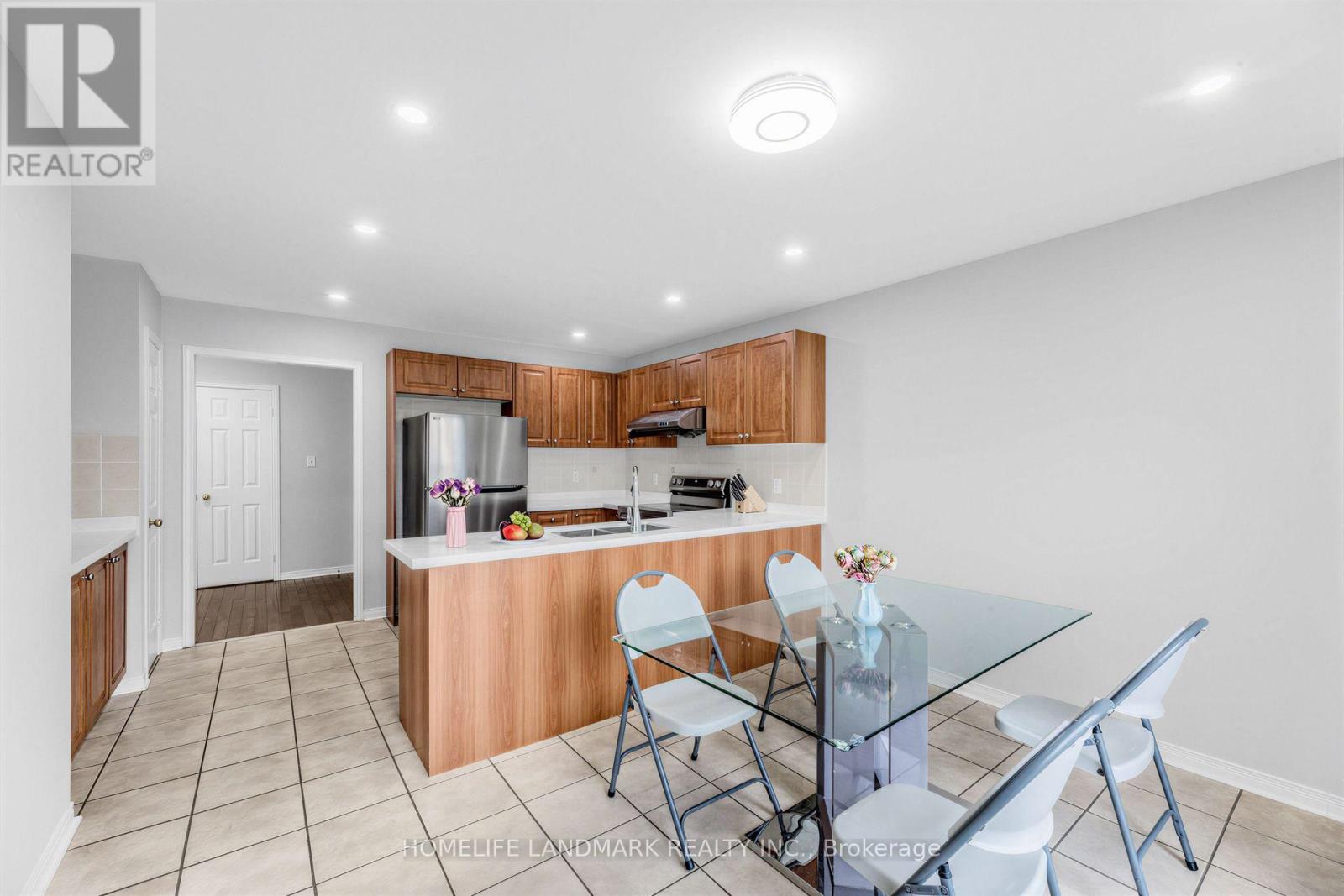 86 Laurier Avenue, Richmond Hill, Ontario  L4E 4P6 - Photo 13 - N13703036