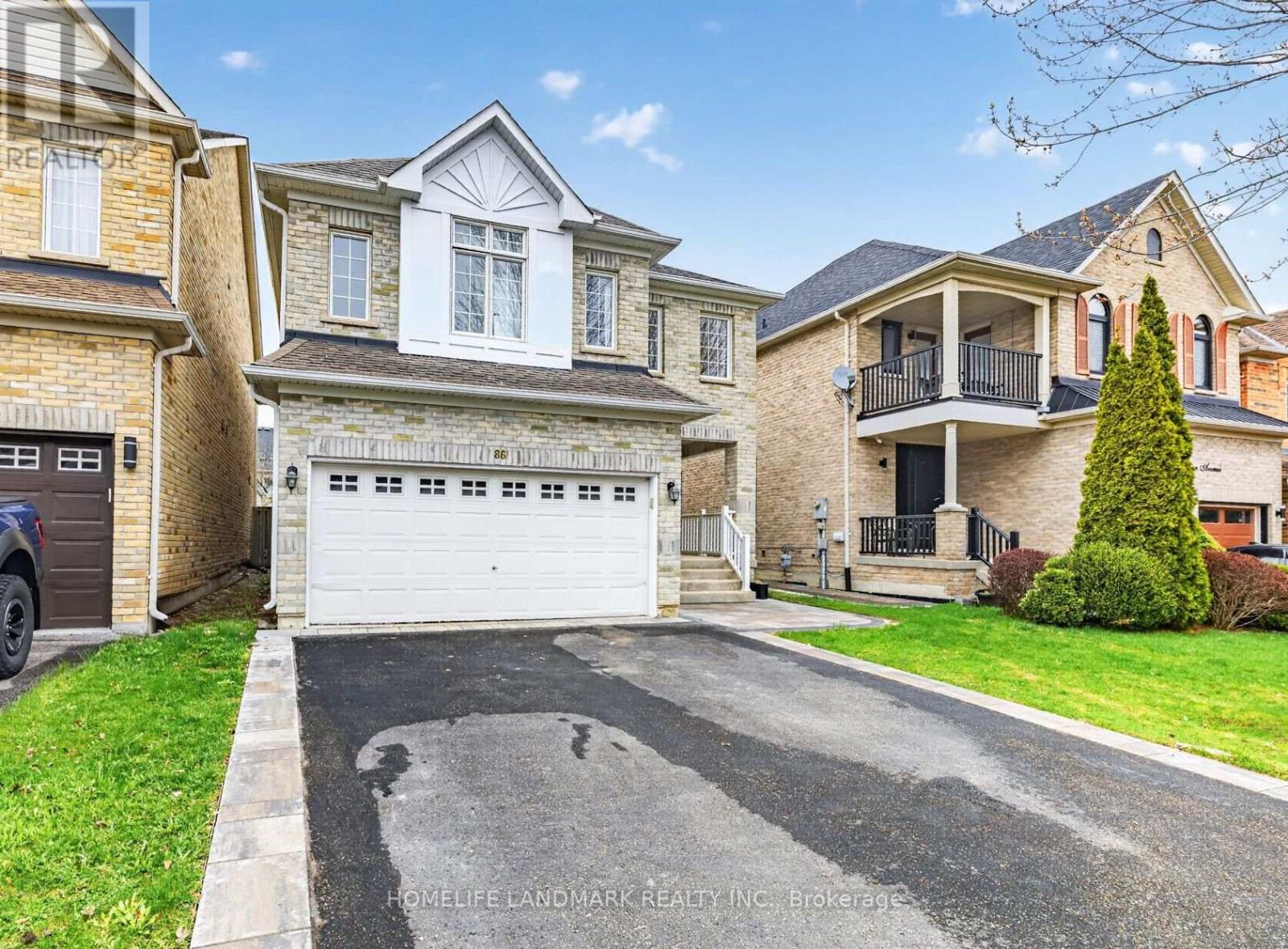 86 Laurier Avenue, Richmond Hill, Ontario  L4E 4P6 - Photo 2 - N13703036