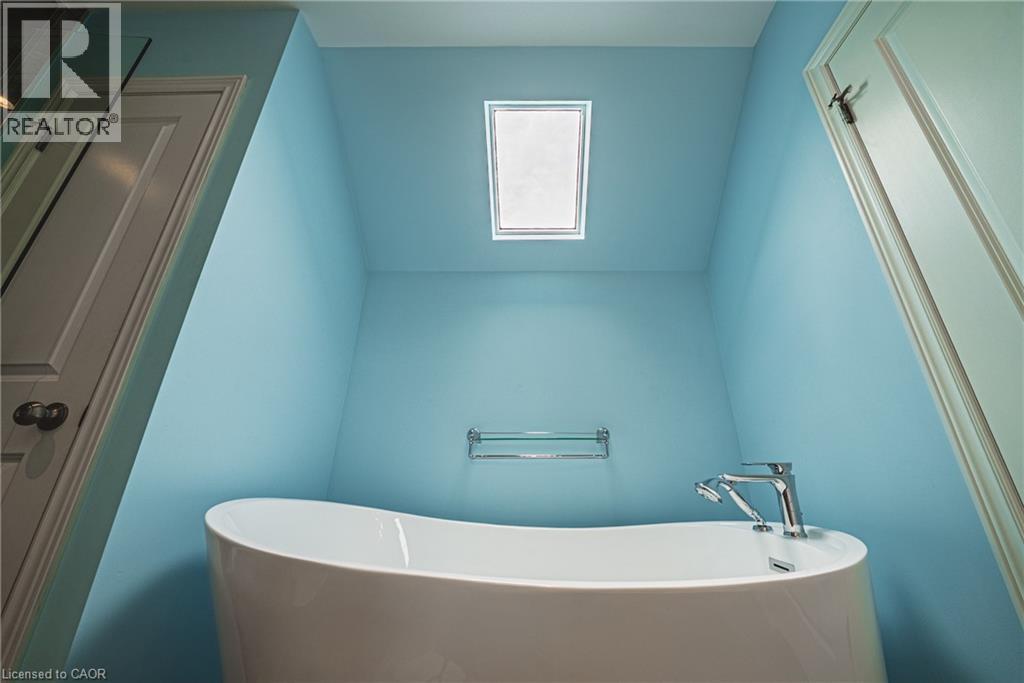 25 Orchard Hill, Hamilton, Ontario  L8P 2V6 - Photo 34 - 40857423