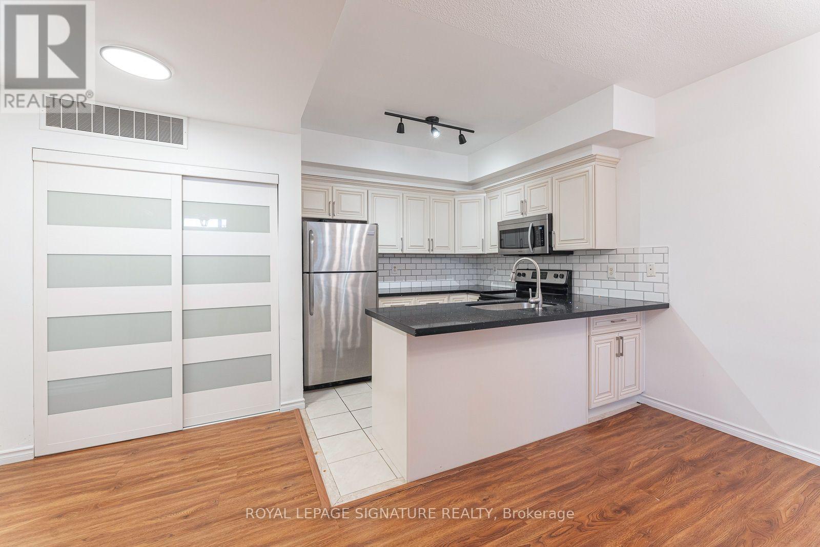 216 - 760 Lawrence Avenue W, Toronto, Ontario  M6A 3E7 - Photo 6 - W13703026