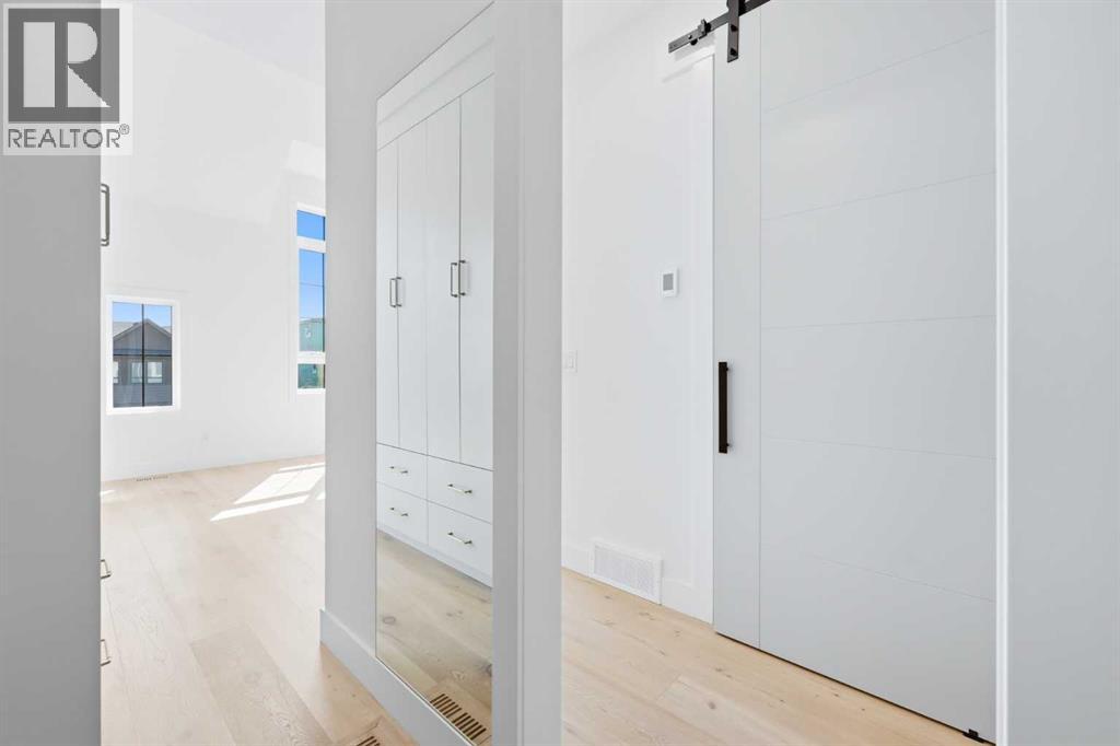 2412 1 Avenue NW, Calgary, Alberta  T2N 0B9 - Photo 24 - A2331072