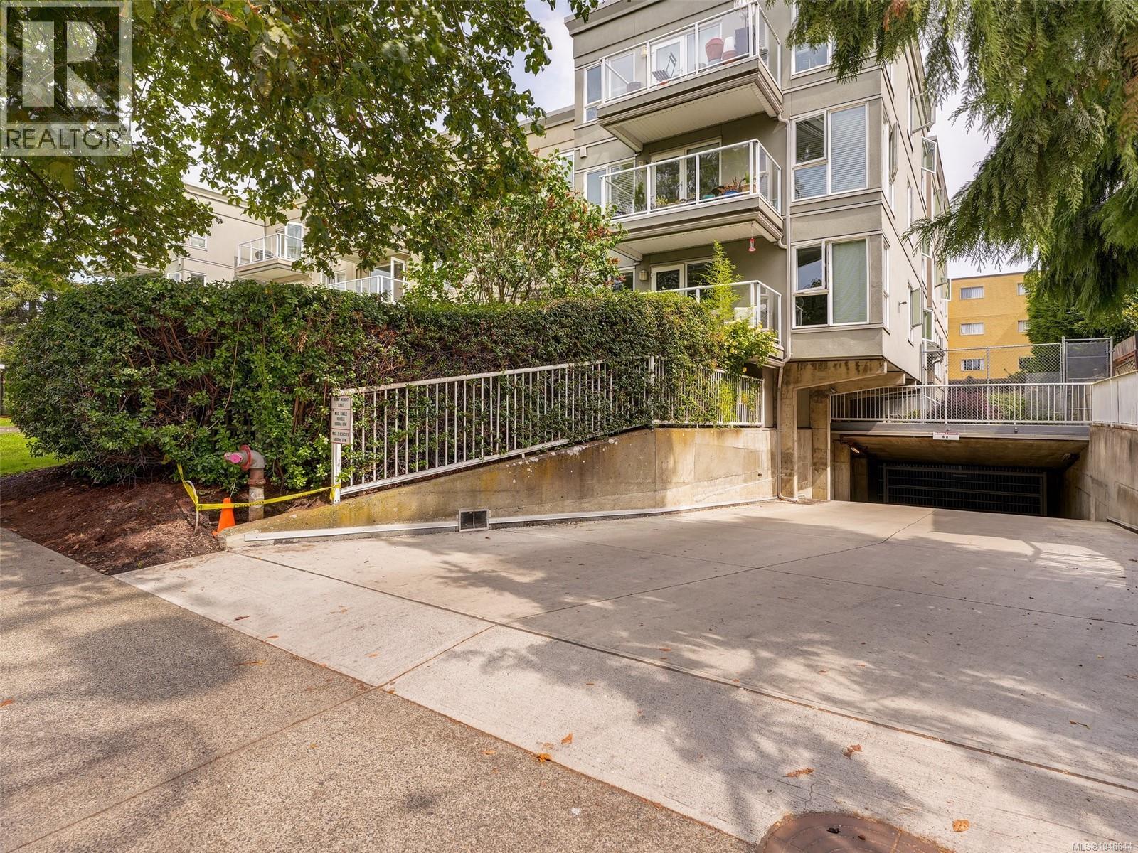 104 2647 Graham St, Victoria, British Columbia V8T 3Y8 - Photo 19 - 1046644