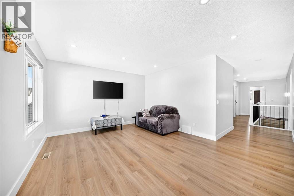 218 Saddlefield Place NE, Calgary, Alberta  T3J 4Z3 - Photo 26 - A2338535