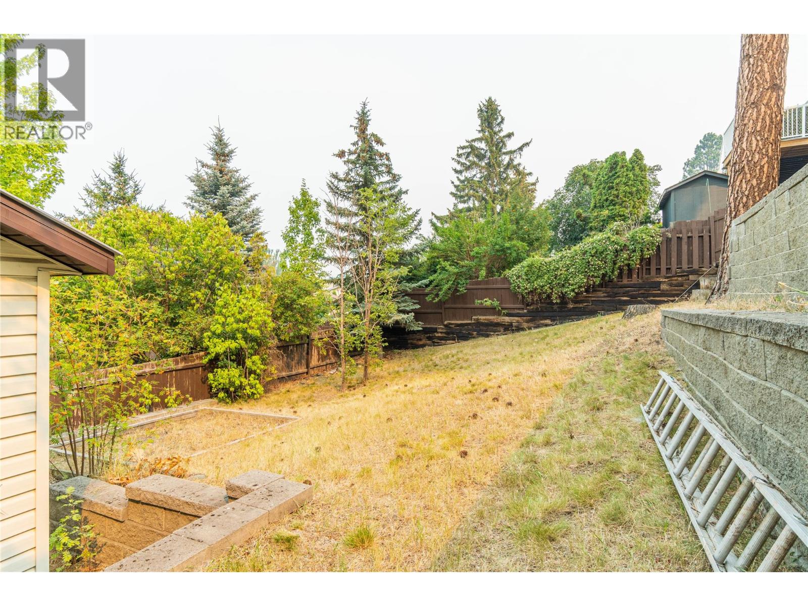 210 Robson Drive, Kamloops, British Columbia  V2E 1W1 - Photo 38 - 10395372