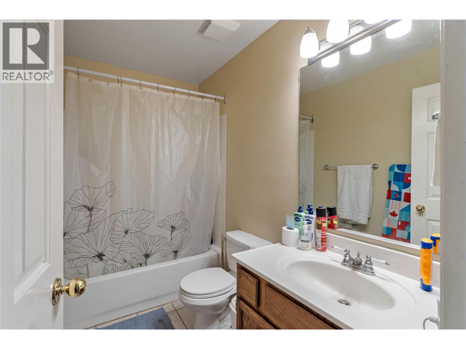 210 Robson Drive, Kamloops, British Columbia  V2E 1W1 - Photo 11 - 10395372