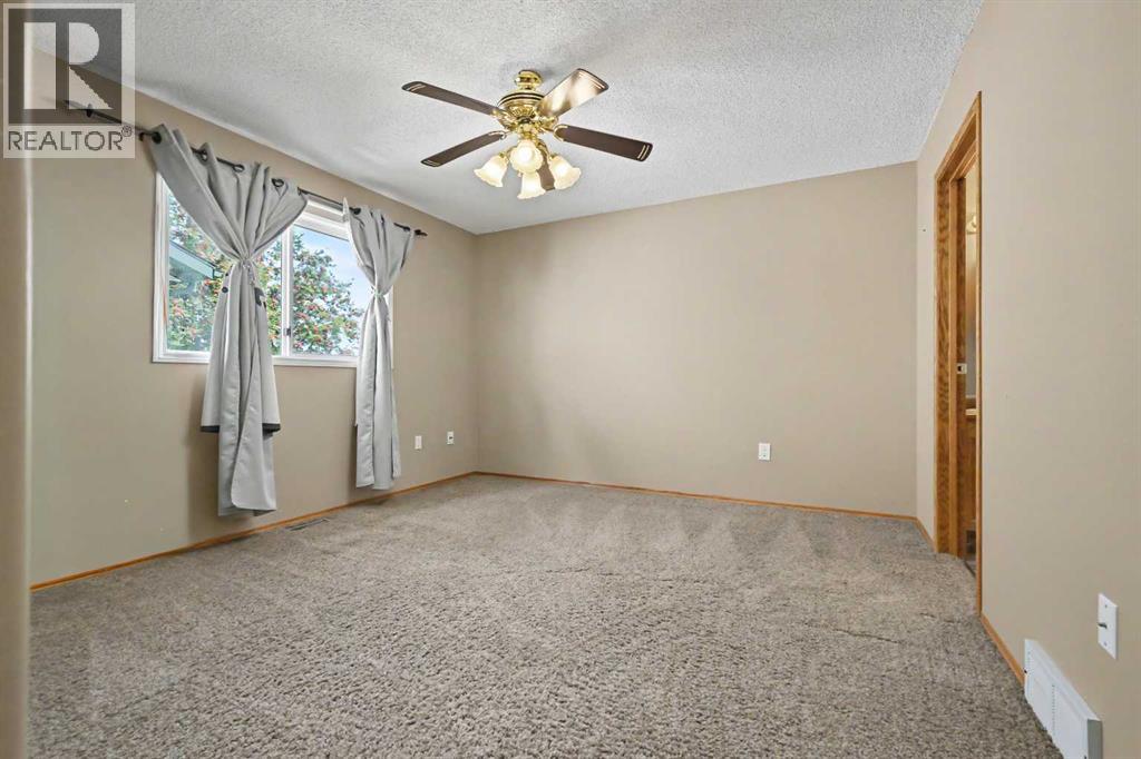 12017 95b Street, Grande Prairie, Alberta  T8V 6X7 - Photo 18 - A2338892