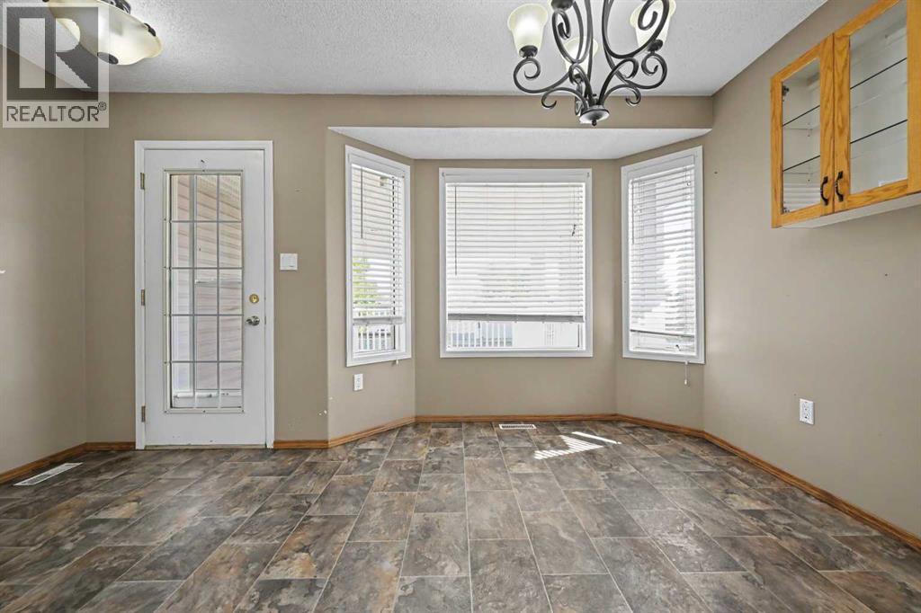 12017 95b Street, Grande Prairie, Alberta  T8V 6X7 - Photo 10 - A2338892
