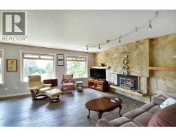 6450 JASPER ROAD, Sechelt, British Columbia