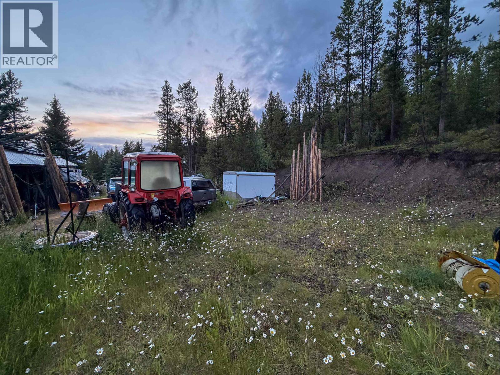 8351 Tzenzaicut Lake Forest Service Road, Quesnel, British Columbia  V2J 3H9 - Photo 36 - R3157201