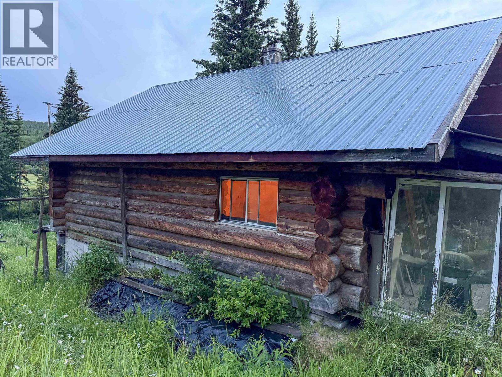 8351 Tzenzaicut Lake Forest Service Road, Quesnel, British Columbia  V2J 3H9 - Photo 30 - R3157201